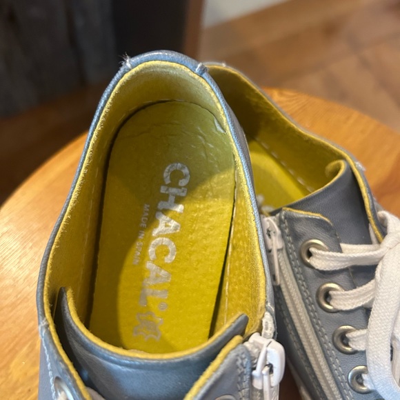 Spanish brand Chacal sneaker. Size 38 - Picture 3 of 4